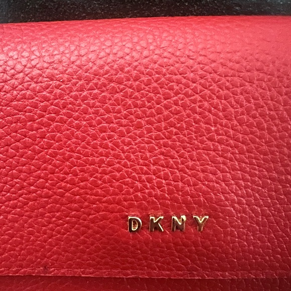 DKNY Keyring Wallet - Picture 4 of 7